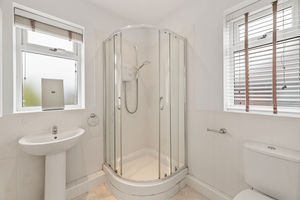 En Suite- click for photo gallery